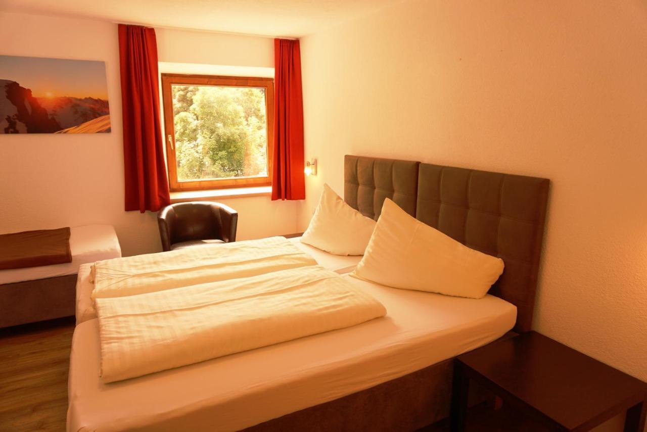 Hotel Pension Haid Sankt Leonhard im Pitztal Esterno foto