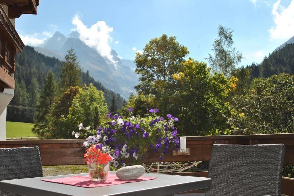 Hotel Pension Haid Sankt Leonhard im Pitztal Esterno foto